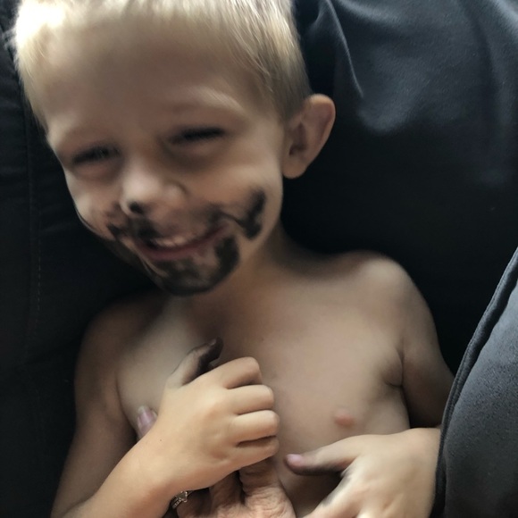 Meet your Posher, Stacy - Picture 4 of 7